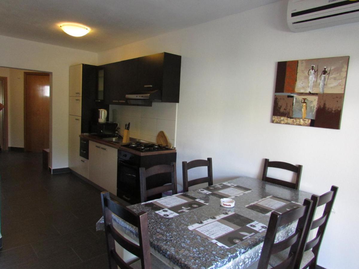 Apartment Miaantonia Врси Экстерьер фото